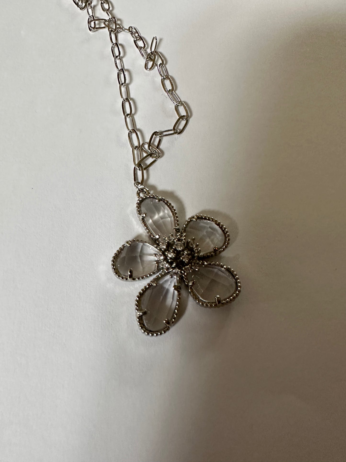 Daffy Necklace